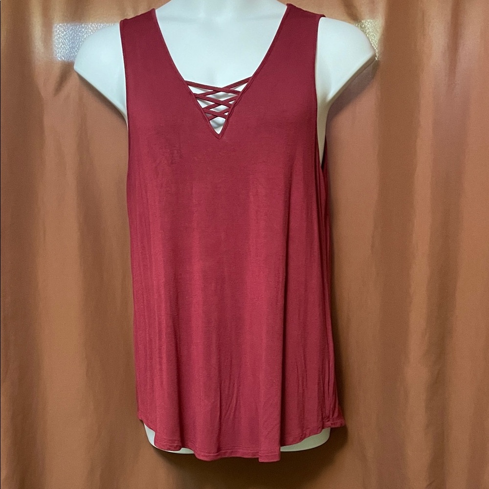 Elegant Burgundy Crisscross Tank Top